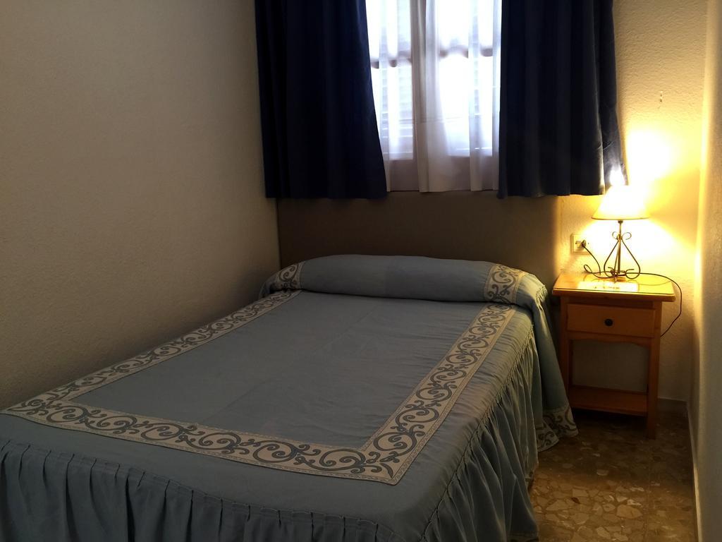 Hostal Juan De Austria II Aguadulce  Rum bild