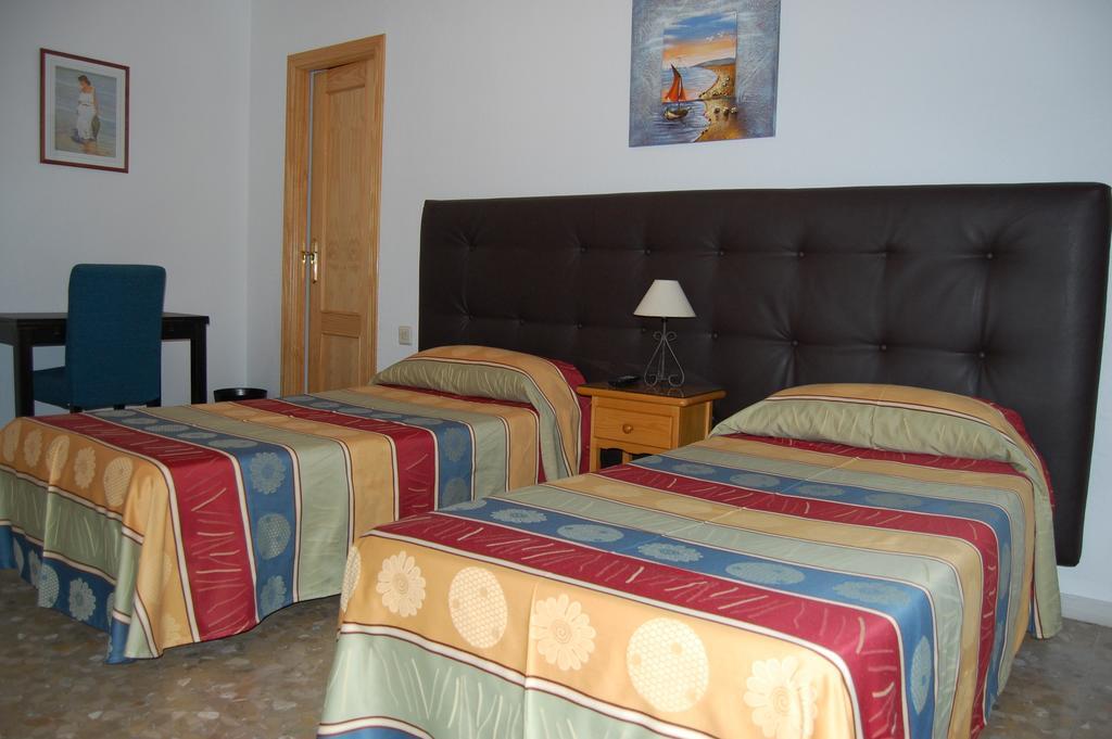 Hostal Juan De Austria II Aguadulce  Rum bild