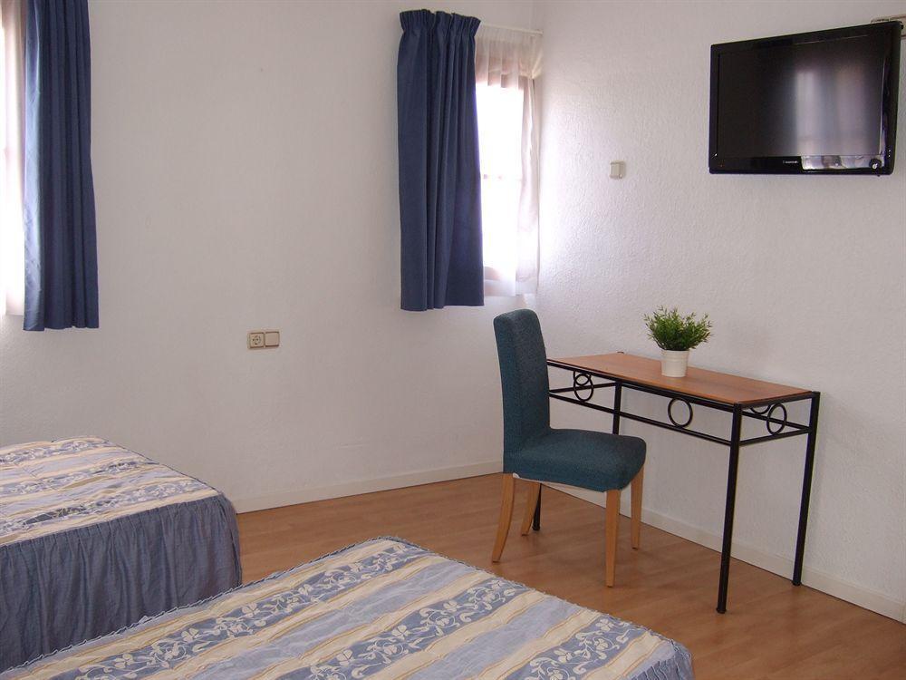 Hostal Juan De Austria II Aguadulce  Exteriör bild